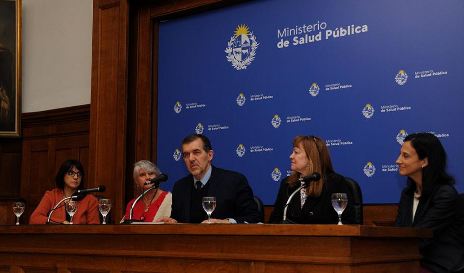 Asqueta en presentación de proyecto HEAT