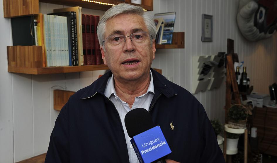 Ministro de Turismo, Tabaré Viera Ministro de Turismo, Tabaré Viera