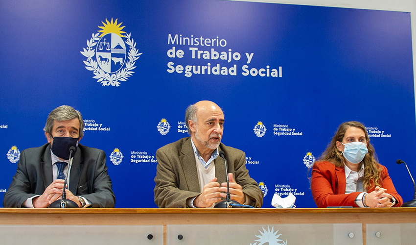 Mario Arizti, Pablo Mieres y Valentina Arlegui Mario Arizti, Pablo Mieres y Valentina Arlegui
