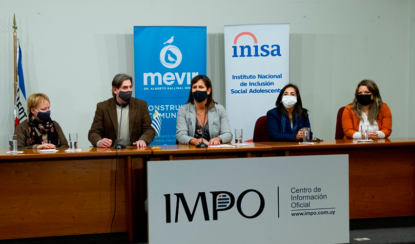 Autoridades de Mevir e Inisa firman acuerdo marco Autoridades de Mevir e Inisa firman acuerdo marco
