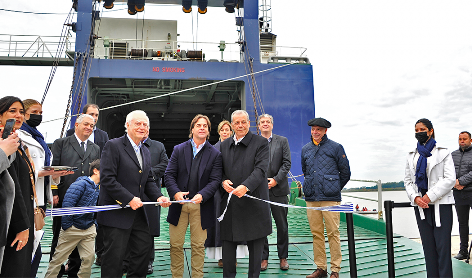 Lacalle Pou en inauguración de buque