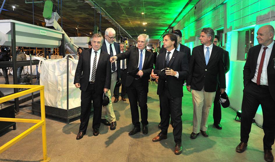 Lacalle Pou en Ecopet