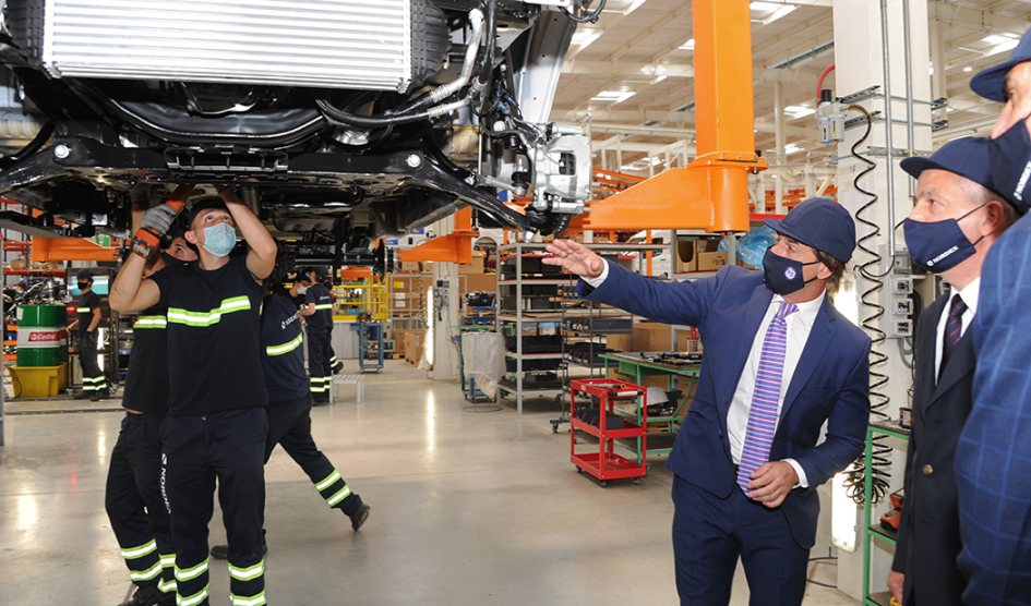 Presidente Luis Lacalle Pou en planta de Nordex