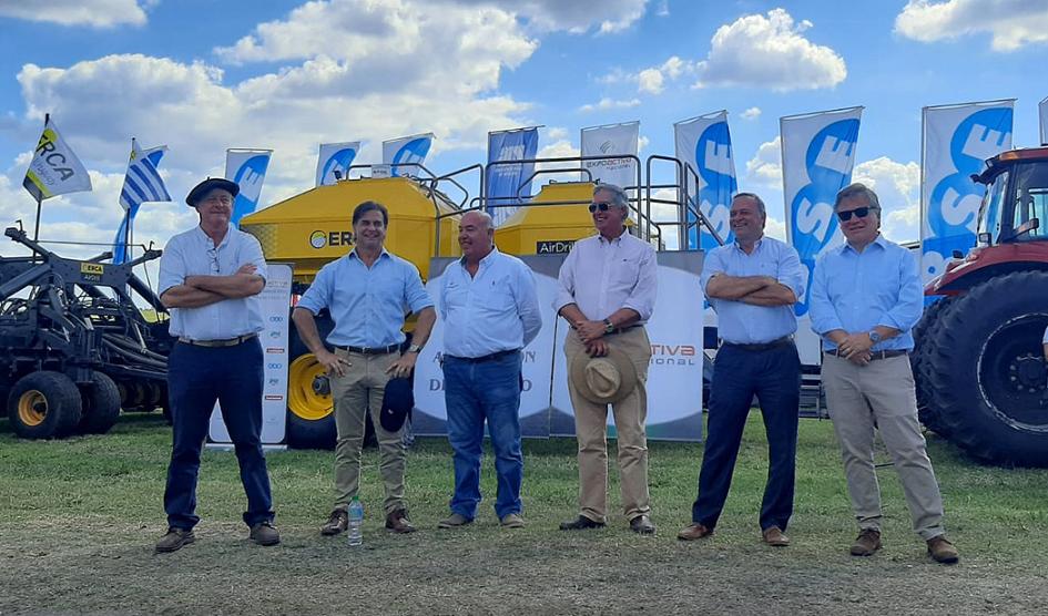 Lacalle Pou en Expo Activa