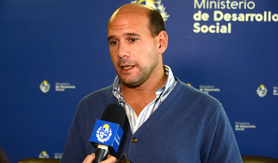 Ministro de Desarrollo Social, Martín Lema en nota con Comunicación Presidencial Ministro de Desarrollo Social, Martín Lema en nota con Comunicación Presidencial