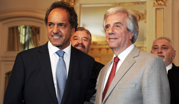 Daniel Scioli y Tabaré Vázquez en la residencia de la avenida Joaquín Suárez Daniel Scioli y Tabaré Vázquez en la residencia de la avenida Joaquín Suárez