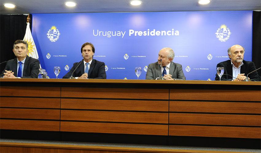 Presidente Lacalle Pou y autoridades del Gobierno Presidente Lacalle Pou y autoridades del Gobierno