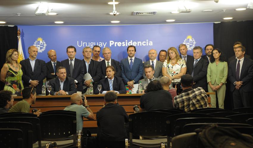 Conferencia de prensa Conferencia de prensa