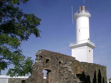 Faro de Colonia del Sacramento Faro de Colonia del Sacramento