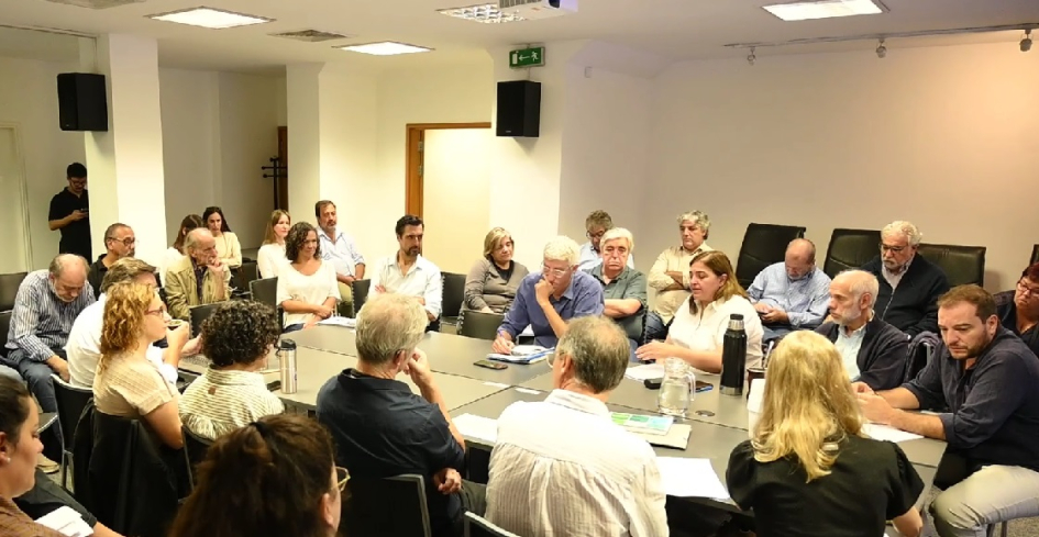 Reunión del MVOT con cooperativas