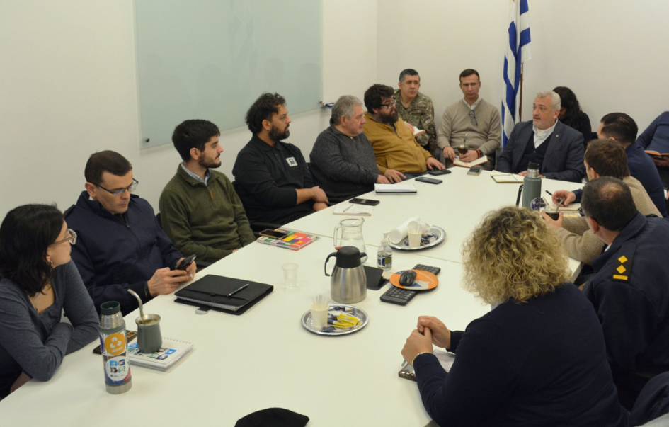 Reunión de autoridades del Sine e instituciones