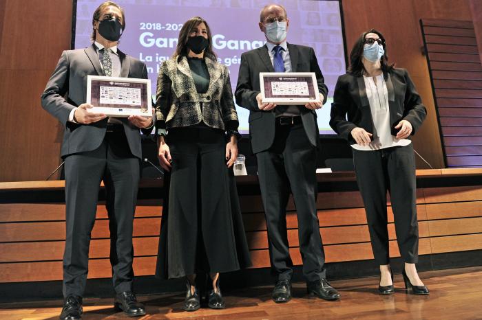 Ceremonia de premiación del concurso "El talento no tiene género"