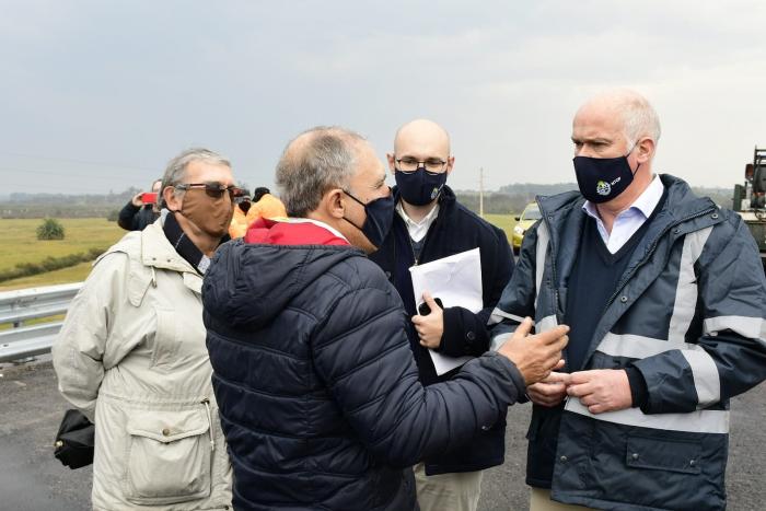Subsecretario Olaizola visitó obras de puente sobre arroyo Las Vacas y bypass de acceso a Carmelo