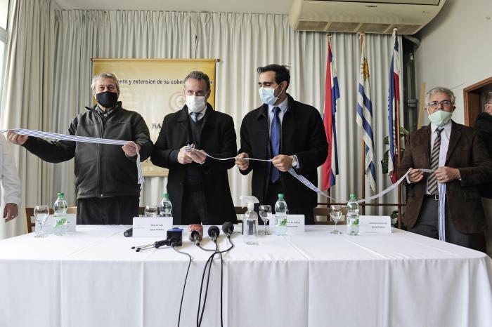 Salinas inauguró laboratorio para detectar COVID-19 en Maldonado