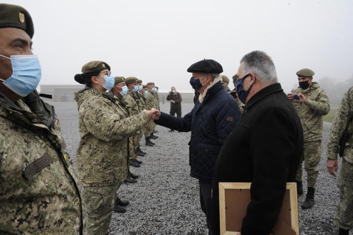 Ministro Javier García visitó predios militares de Durazno