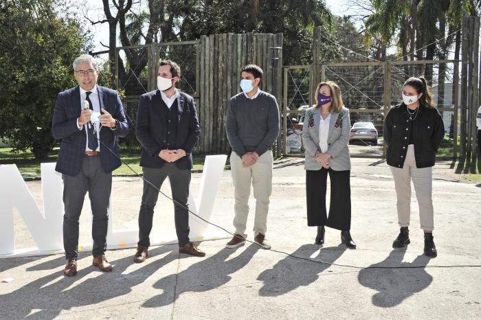 Autoridades en lanzamiento de campaña Noviazgos Libres de Violencia
