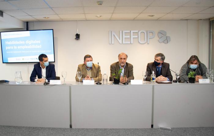 Inefop y Microsoft renuevan su alianza en el programa de Habilidades Digitales para la Empleabilidad