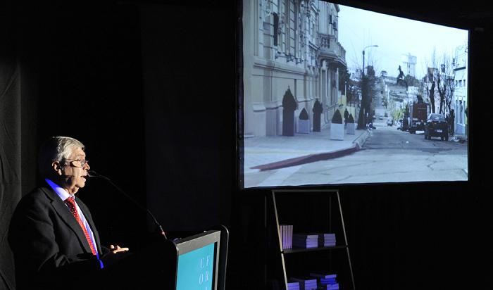 Guía turística presenta patrimonios mundiales de Colonia y Fray Bentos