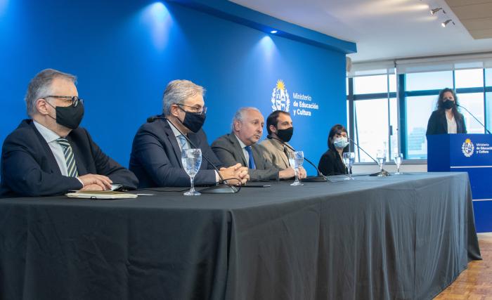 Acuerdo de intercambio de información entre ANEP, Plan Ceibal, el Ineed y MEC