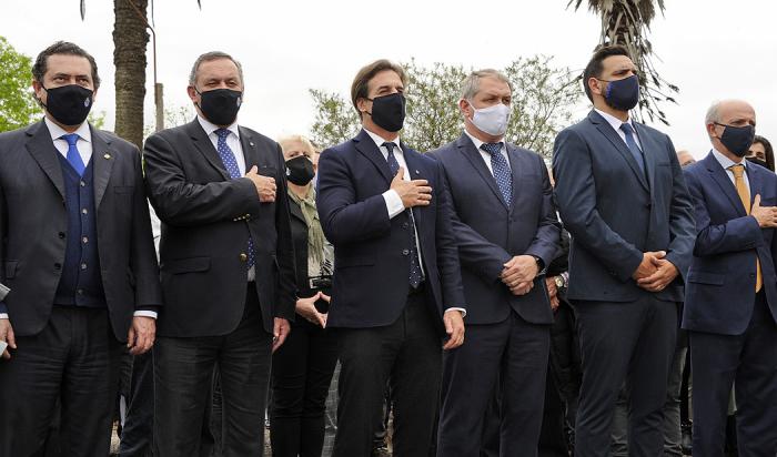 Presidente de la República participó en el 196.° aniversario de la Batalla de Sarandí