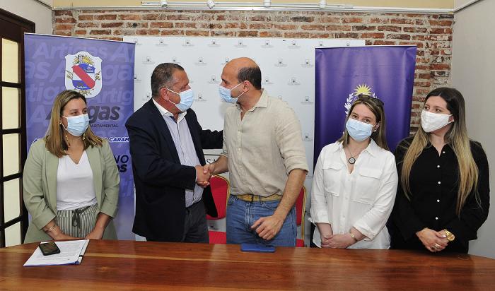 Ministro de Desarrollo Social, Martín Lema, encabezó recorrida por el departamento de Artigas
