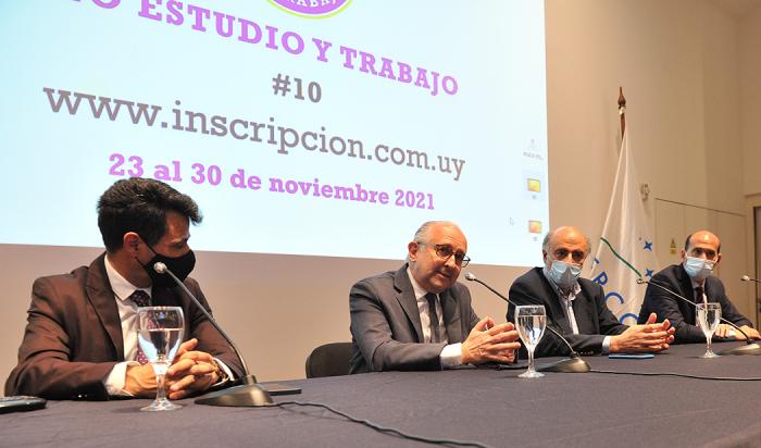 Programa Yo Estudio y Trabajo otorgará 650 becas a jóvenes de todo el país