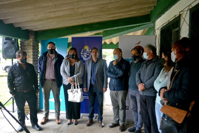 Participantes de Mevir de Santa Rosa formalizaron la escritura de 109 viviendas