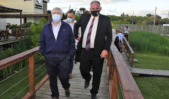 Ministro de Turismo, Tabaré Viera, inició el jueves 11 en La Paloma primera visita oficial a Rocha