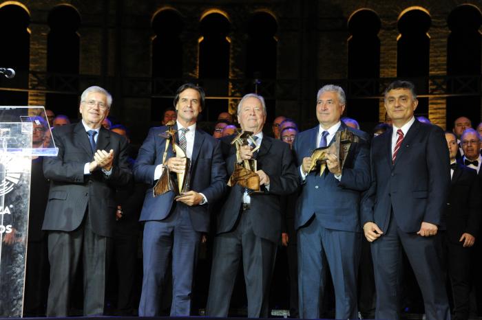 Presidente Lacalle Pou participó de la reinauguración de la Plaza de Toros Real de San Carlos