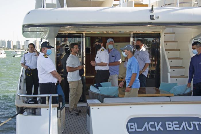 Visita del presidente Lacalle Pou a la isla de Lobos en Punta del Este