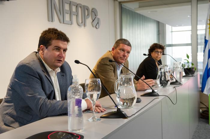 Firma de renovación del convenio para continuar con el Programa de Formación Cooperativa 