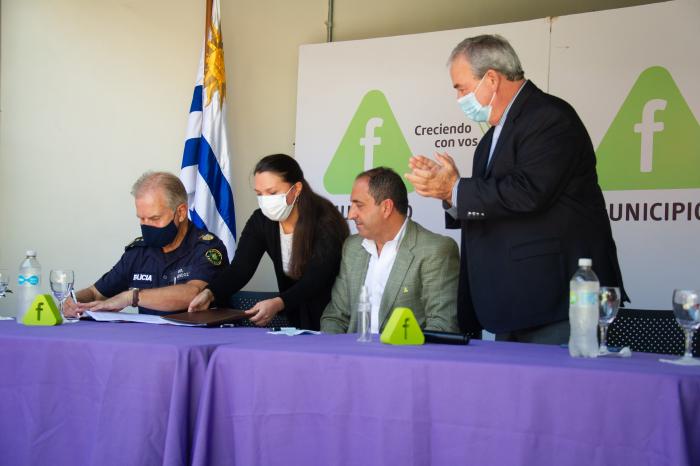 Acuerdo entre INR y Municipio F promueve rehabilitación e inserción laboral de reclusos