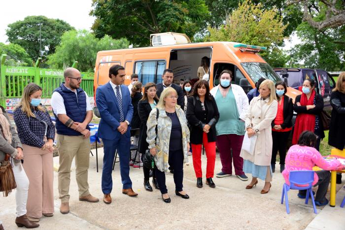 Beatriz Argimón en presentación de campaña preventiva para incentivar la realización Papanicolau