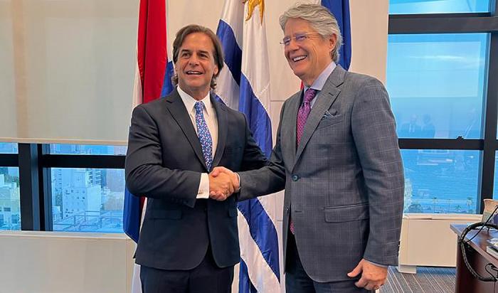 Lacalle Pou recibió en visita oficial al presidente de Ecuador Guillermo Lasso