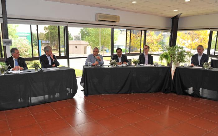 Autoridades del MGAP mantuvieron una reunión con representantes de la Fundación Bill y Melinda Gates