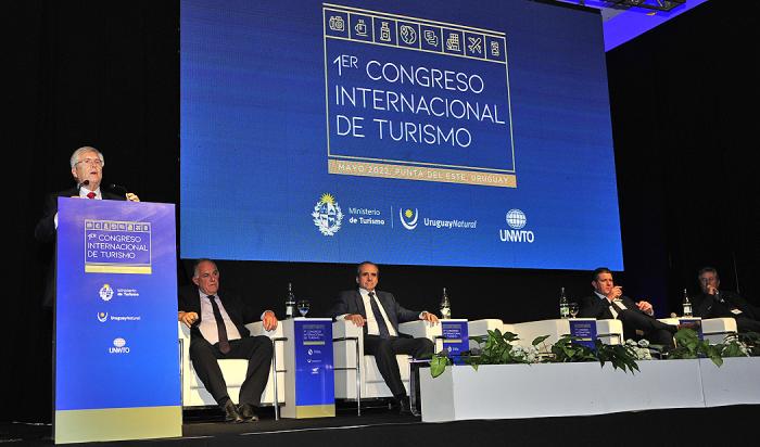 Primer Congreso Internacional de Turismo reunió en Uruguay a cientos de expertos en la materia 