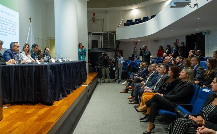 Luis Lacalle Pou en el lanzamiento del proyecto Administra tu Emprendimiento