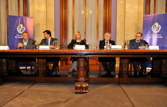 Lanzamiento de la Expo Uruguay Sostenible en el Salón de Eventos Especiales del Palacio Legislativo