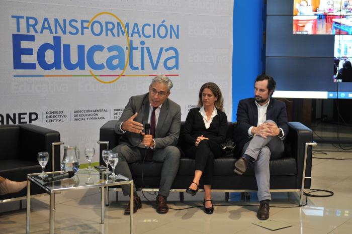 Robert Silva encabezó acto de cierre de la edición 2021 del proyecto "Muros que unen"