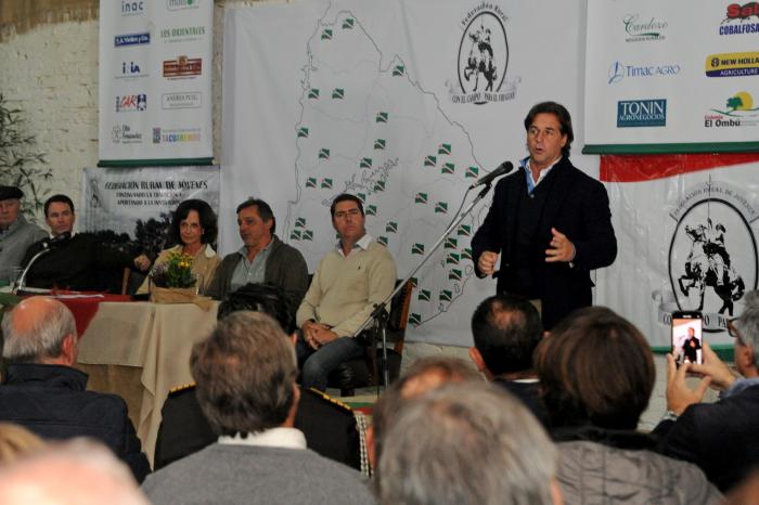 Lacalle Pou participó en la clausura del Congreso de la Federación Rural en Tacuarembó
