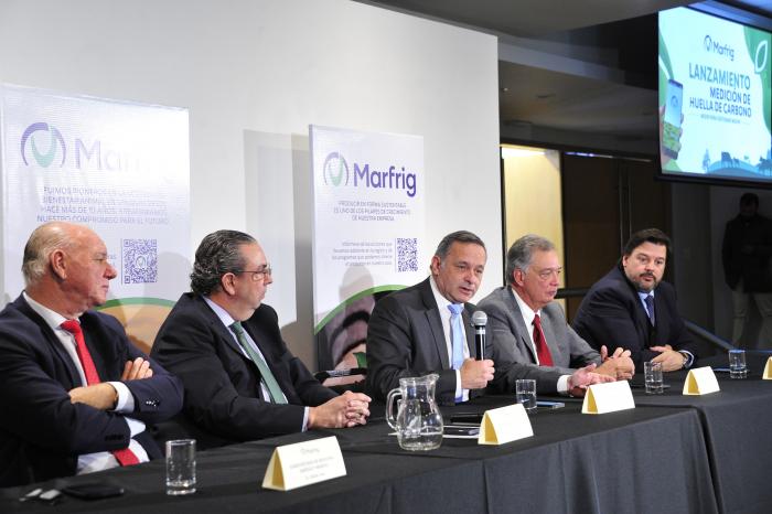 Presentación de herramienta de medición de la huella de carbono en predios ganaderos.