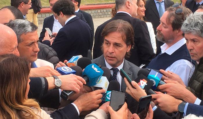 Lacalle Pou en conmemoración del 197.° aniversario de la Declaratoria de la Independencia