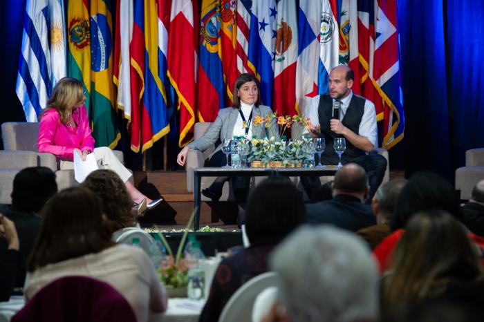 Martín Lema participó del Simposio Oncolatino El Paciente 2030