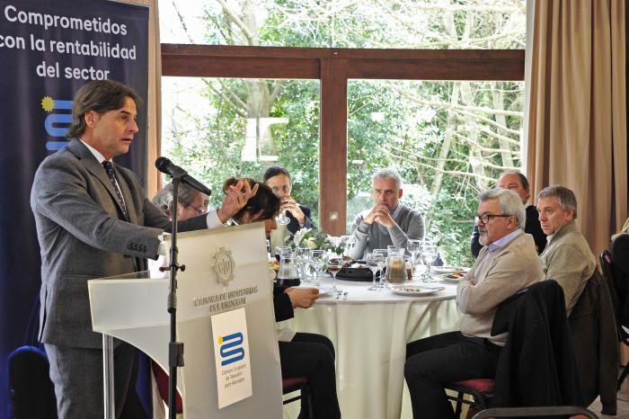 Lacalle Pou participó en 26.º aniversario de la Cámara Uruguaya de Televisión