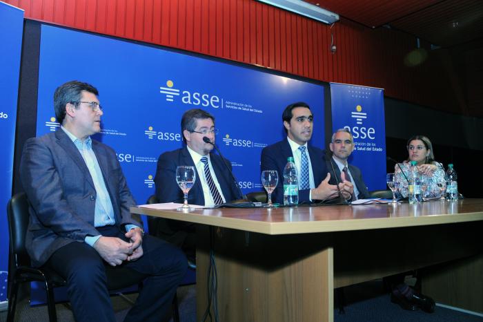 ASSE presentó “Guía de posvención del suicidio” con adolescentes