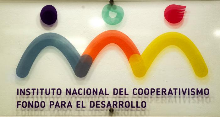 Imagenes de a entrevista al presidente de Inacoop, Martín Fernández
