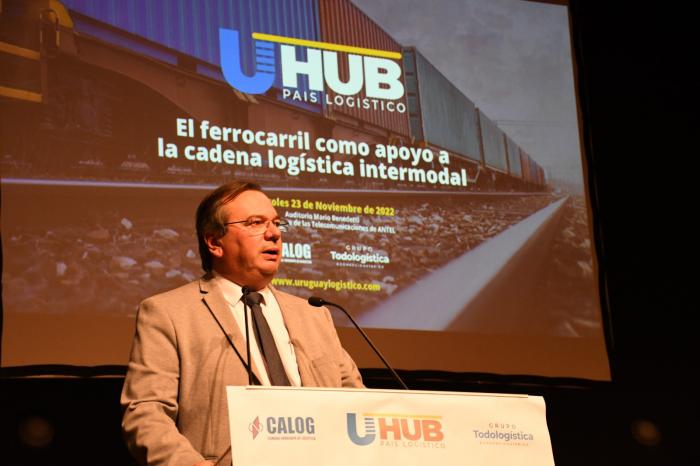 Imágenes del encuentro El Ferrocarril como Apoyo a la Cadena Logística Intermodal
