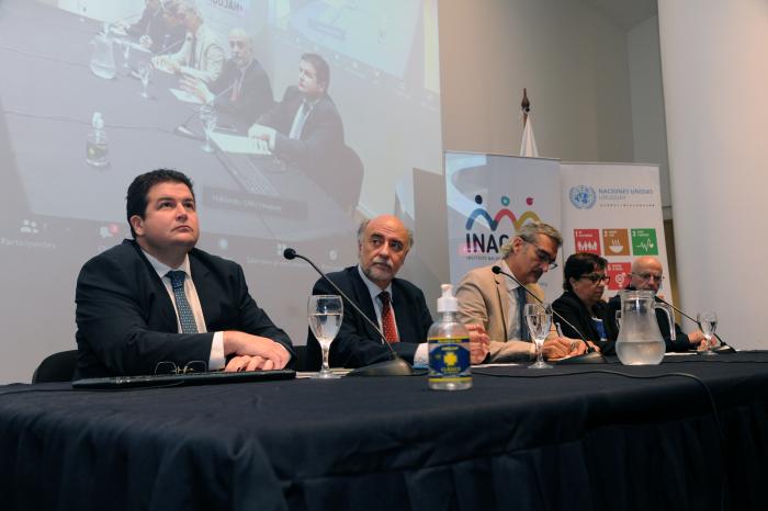 Pablo Mieres en el foro Diálogos sobre el Futuro de Uruguay