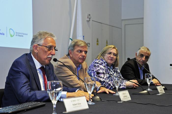 Imágenes lanzamiento programa Entreno y Estudio 2022