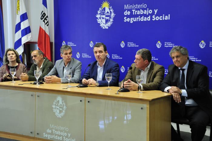 Lanzamiento de capacitaciones para repartidores en motocicleta y bicicleta